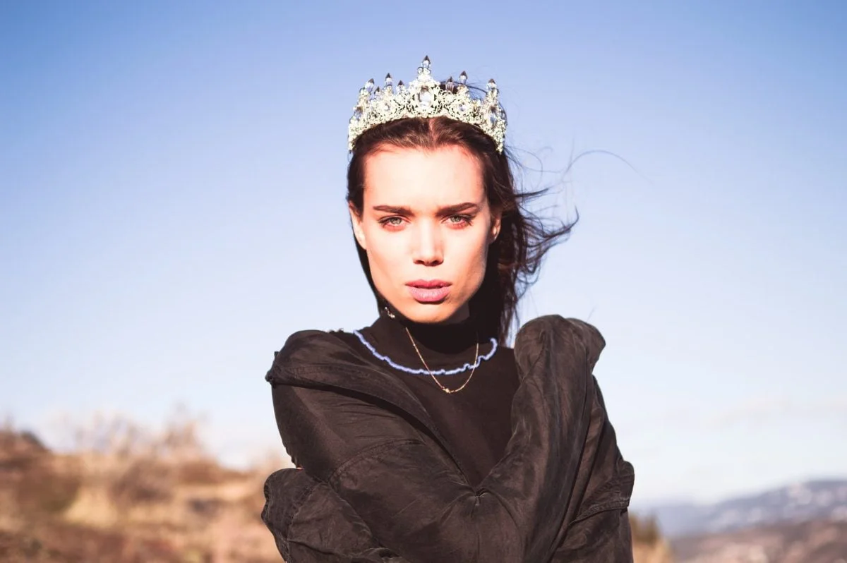 woman wearing crown